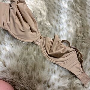 Elegant Tan Natori Women's Bra